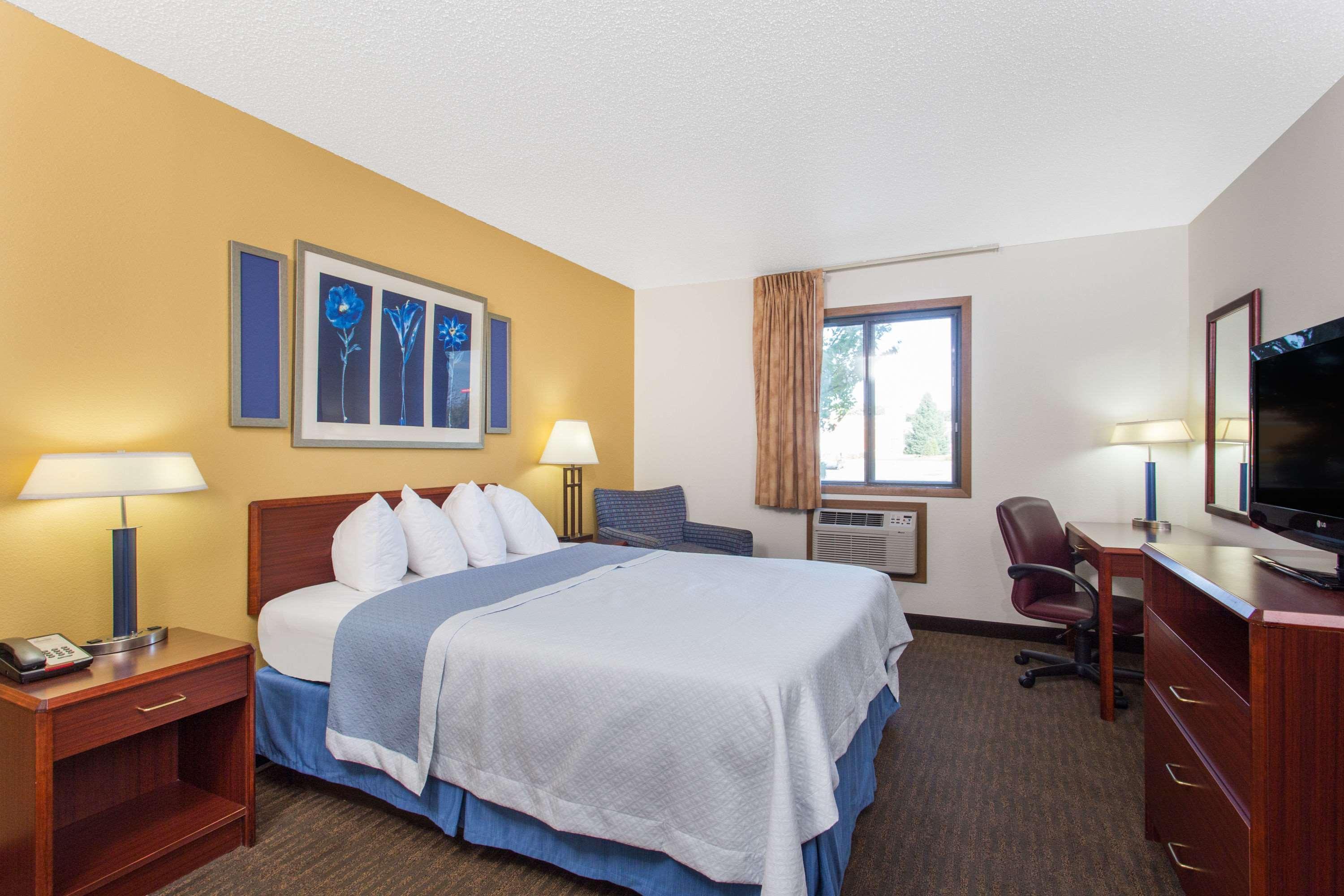 Days Inn By Wyndham Austin Buitenkant foto