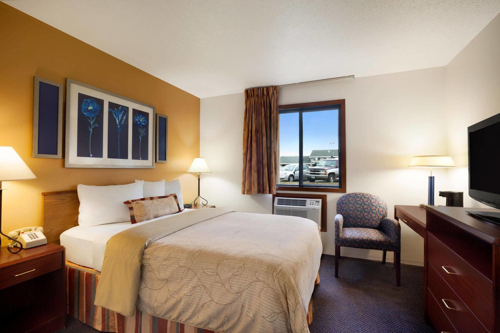Days Inn By Wyndham Austin Buitenkant foto