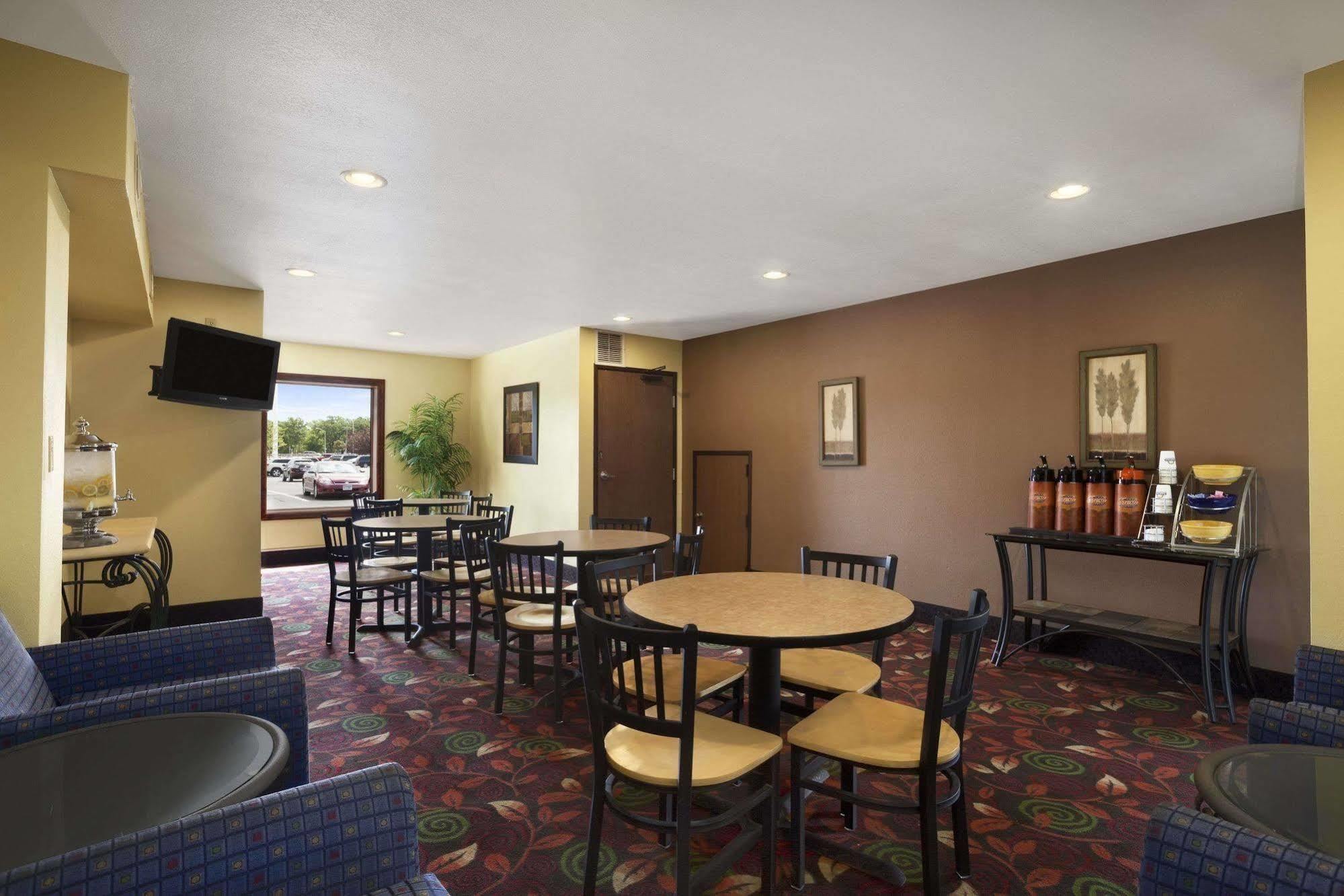 Days Inn By Wyndham Austin Buitenkant foto